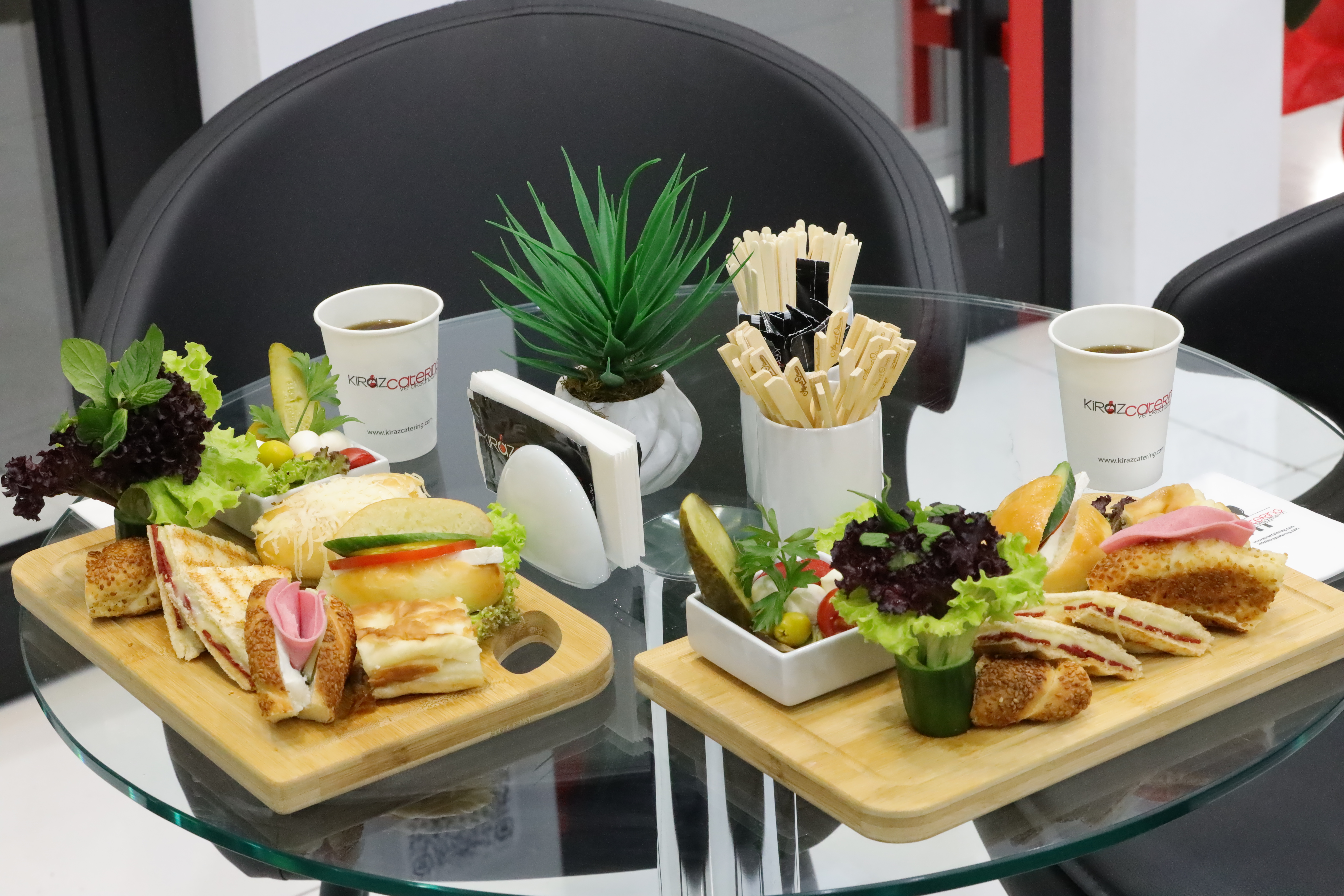 FUAR CATERING